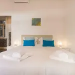 Lovelystay - Peaceful Living - Heart Of The City